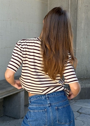 Mejse stripe tee Offwhite/Bordeaux Boii Studios